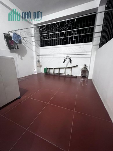 Bán nhà phố Đặng Văn Ngữ, ngõ nông, sát ô tô, nhà đẹp, 48m, 3PN, 3.8 tỷ
 

Bán nhà phố Đặng Văn