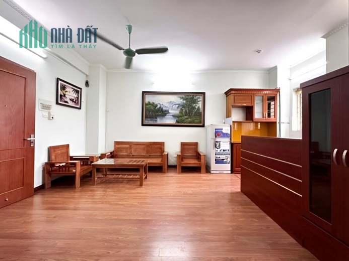 Chung cư Lê Đức Thọ Cầu Giấy 70m, tầng trung giá 2.75 tỷ 0343564283