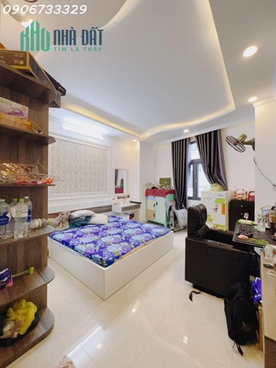 Bán biệt thự 130m2 đường nguyễn thị thập Q7 chỉ 15 tỷ nhỉnh
