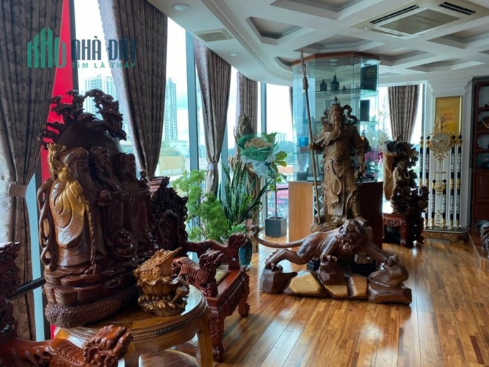 TOÀ NHÀ VP TOẠ LẠC TRUNG TÂM QUẬN 3 - VỊ TRÍ RẤT ĐẸP 2 MẶT THOÁNG