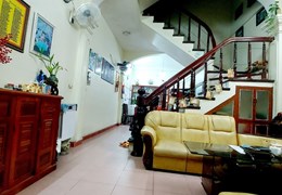 Bán LIỀN KỀ Ngô Thì Nhậm, Hà Đông, Ô TÔ, KINH DOANH, 42M, 4T, 9Tỷ XÍU