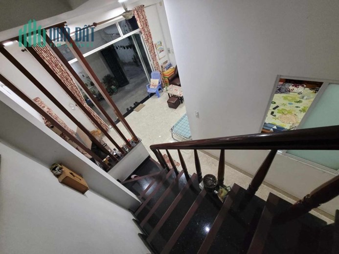 Nhà Bán Vị Trí VIP, Tô Ngọc Vân, 310mz, 8mx 38m,giá 17 tỷ,P Linh Đông, Thủ Đức.
