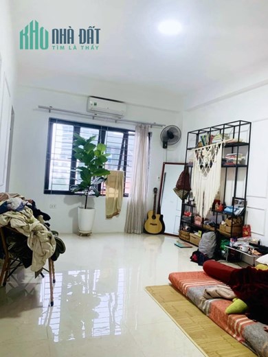 Bán nhà Nguyễn Công Trứ, Hai Bà Trưng 94m, 7 tầng, thang máy, KD đa dạng 16 tỷ.