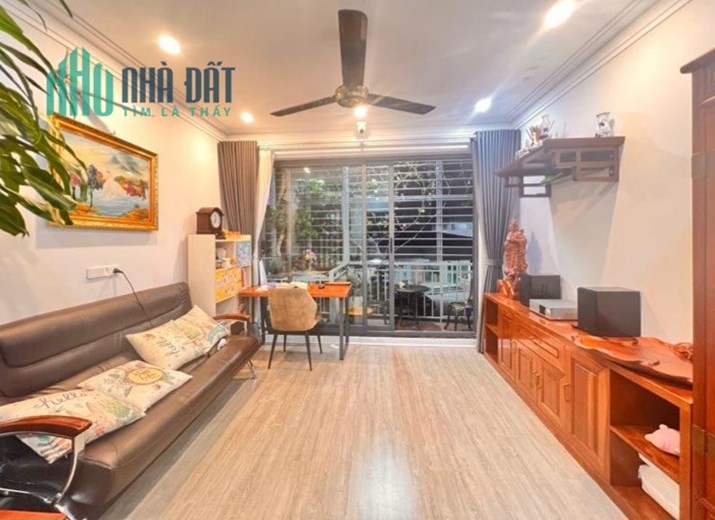 PHÁO ĐÀI LÁNG – 5 TẦNG SIÊU ĐẸP – CHỦ XÂY TÂM HUYẾT – 2 THOÁNG – 5 PHÒNG KHÉP KÍN – 51M2, 6.65 TỶ