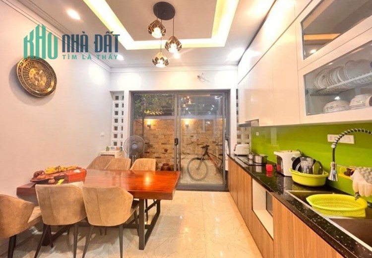 PHÁO ĐÀI LÁNG – 5 TẦNG SIÊU ĐẸP – CHỦ XÂY TÂM HUYẾT – 2 THOÁNG – 5 PHÒNG KHÉP KÍN – 51M2, 6.65 TỶ