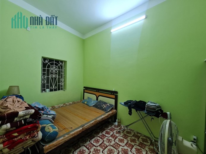 HOÀNG NGÂN - 10M RA MẶT PHỐ - 2 THOÁNG DT 76M , MT 7M - GIÁ NHỈNH 8 TỶ