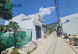 Bán nhà mới tại TĐC Đất Lành - Nha Trang - Khánh Hoà giá chỉ 1 tỷ 850
