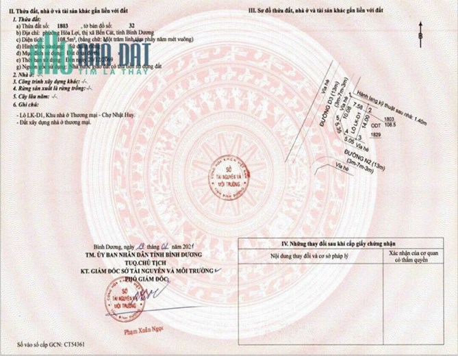 Cần bán lô góc 2 mặt tiền đối diện chợ đêm Nhật Huy 730tr/108m2