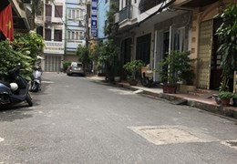 Bán nhà khu Trung Văn, Nam Từ Liêm DT40m, 2T, 2PN. SĐCC. Giá 3,2 tỷ. Lh: 0922855868