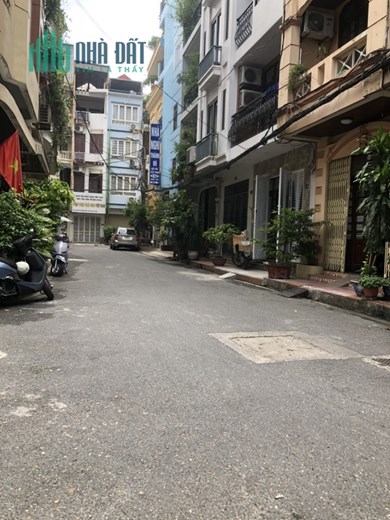 Bán nhà khu Trung Văn, Nam Từ Liêm DT40m, 2T, 2PN. SĐCC. Giá 3,2 tỷ. Lh: 0922855868