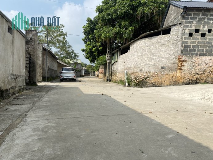 Bán Gấp 216m Full Thổ Cư Đường Thông Ô Tô Tránh Giá 1.6 Tỷ Tại Tân Tiến