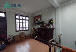 Vỡ nợ bán nhà Mặt phố Hàng Thiếc 150m chỉ 44 tỉ