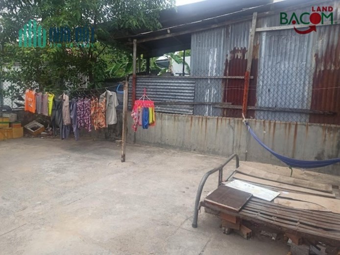 Bán nhà Bửu Hòa có sẵn 10 phòng, SHR, đường xe tải vào tận nơi, gần Cầu Hang