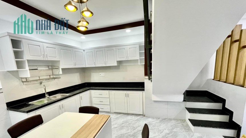 Bán nhà 2 tầng ở Ngọc Hiệp, NhaTrang chỉ 2 tỷ 50tr
