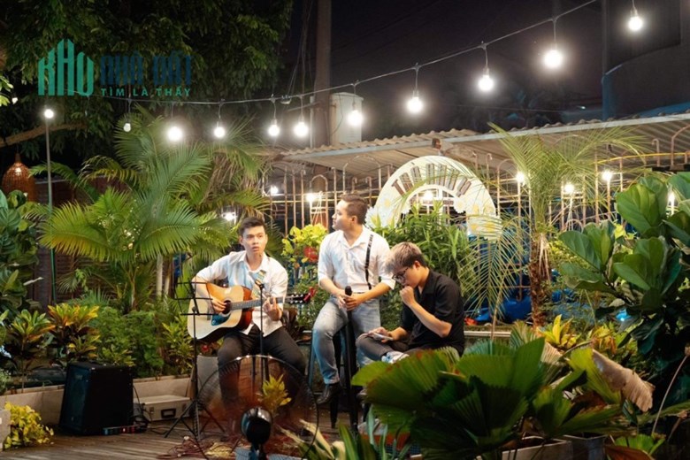 SANG NHƯỢNG QUÁN CAFE  ĐỊA CHỈ KHU TỔ HỢP REPUBLIC COMPLEX, SỐ 4 HOÀNG DIỆU, HỒNG BÀNG, HẢI PHÒNG