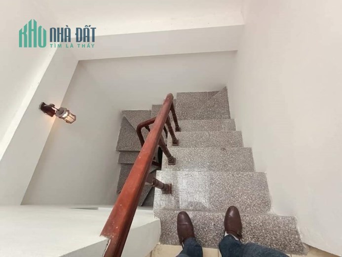 45m2, 4 tầng Tân Mai, Hoàng Mai, 3,5 tỷ. Gần ô tô, không lo quy hoạch, rất hiếm