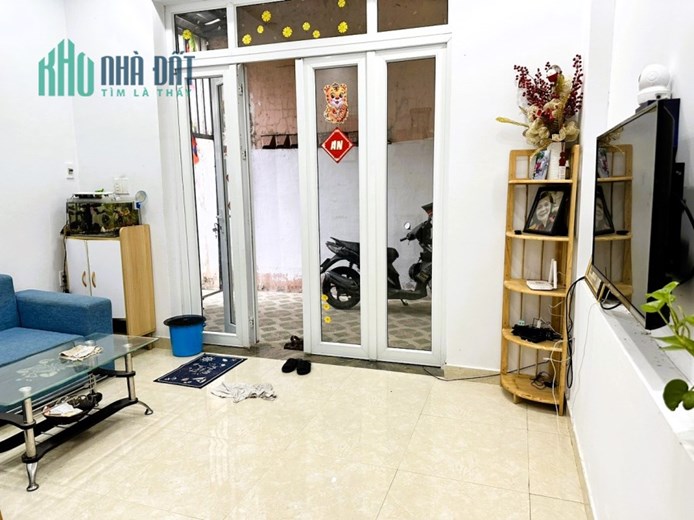 Cho thuê nhà nguyên căn 80m2 2pn đường 9 Linh Tây