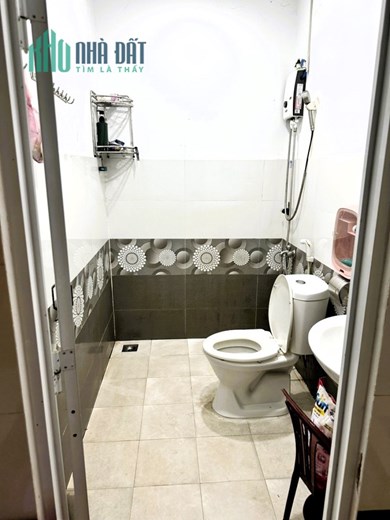 Cho thuê nhà nguyên căn 80m2 2pn đường 9 Linh Tây