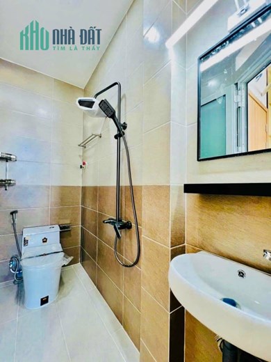 NHÀ BÁN ĐƯỜNG PHAN HUY ÍCH.GÒ VẤP.55M2.Ô TÔ NGỦ TRONG NHÀ - 5 TẦNG BTCT. GIÁ TỐT