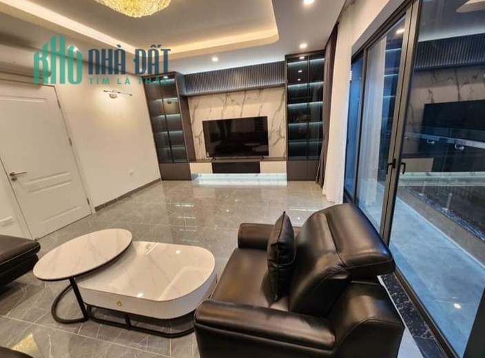 Lạc Long Quân Cầu Giấy 8t thang máy, lô góc gara, nhà đẹp 17 tỷ 0343564283