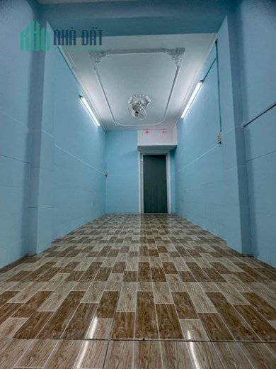 Bán nhà 2 tầng 20m2, Hẻm xe hơi, Chiến Lược, Bình Tân, chỉ 2.35 tỷ TL