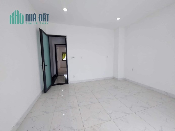 NHÀ BÁN 3 TẦNG ĐÚC CÁCH MT NGUYỄN VĂN LƯỢNG 10M - 4 TỶ 250
