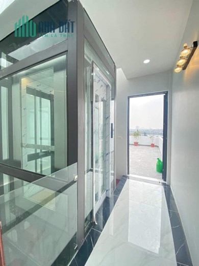Bán nhà Thái Thịnh 65m2 7 tầng thang máy kinh doanh ô tô vào nhà giá 17,8 tỷ