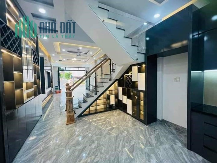 CHỈ 2.39 TỶ SỞ HỮU NGAY CĂN NHÀ 1 TRẸT, 2 LẦU.