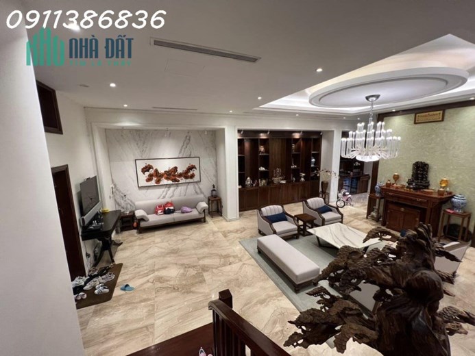 💥SỐC GIÁ💥 Biệt thự siêu VIP KĐT Dịch Vọng 307m2, Mặt tiền 15M, KD, 65 tỷ