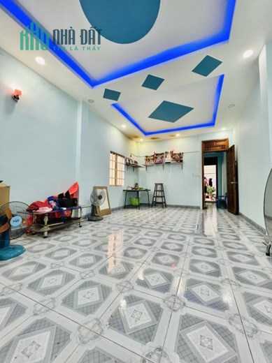 Bán Nhà MT Gò Xoài KD Sầm Uất, 4 Tầng, 72m2, Hẻm Nhựa 6m, Nhỉnh 5 tỷ