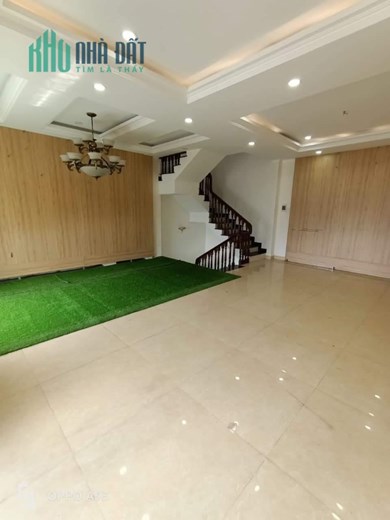 Nhà phố đẹp Hiệp Bình Phường Hiệp Bình Phước Thủ Đức ngang 7m - hẻm 2 ô tô