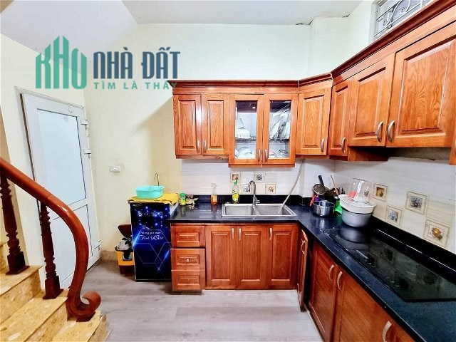 Bán nhà Kim Ngưu 35m2, 5 tầng, mt_6, hơn 3 tỷ Hai Bà Trưng Hà Nội.