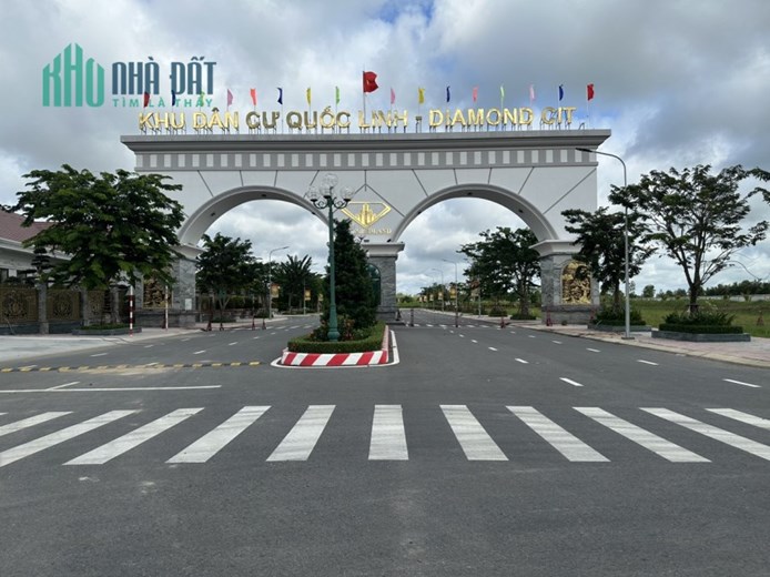 Đất Thành phố LONG AN giá 320 triệu nhận sổ đỏ liền tay