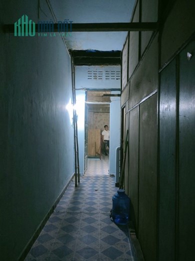 Chủ quá ngộp cần bán gấp nhà cũ MT Đào Tấn Quận 5, phù hợp xây mới, 84m2, chỉ 21 tỷ