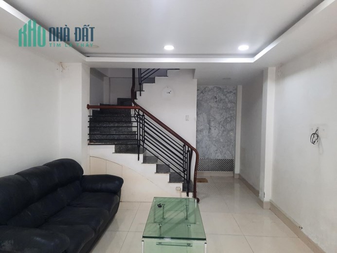 Bán nhà HXH Đường Phạm Viết Chánh P.19 Q.Bình Thạnh 44 m2 5 tầng hiếm Chỉ 9 Tỷ vào ở ngay.