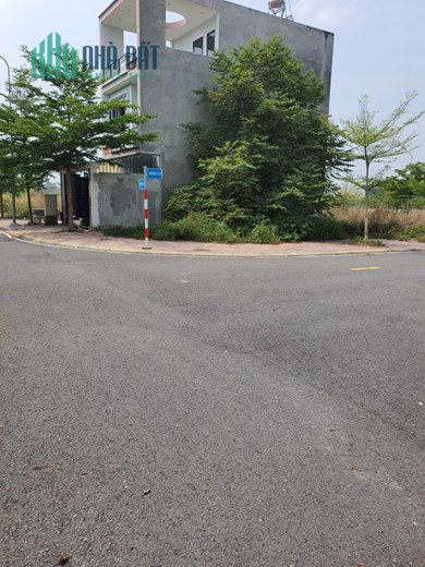 80m2 đất cách chợ khu C Vsip2 chỉ 300m
