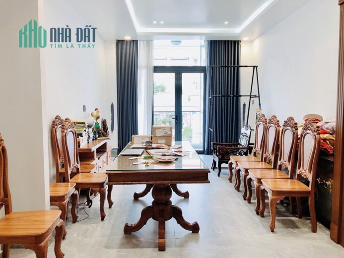 GIÁ QUÁ RẺ CHO SIÊU PHẨM 02 MẶT TIỀN LÊ TUẤN MẬU Q6, 4x26m, 6 tầng,Thang Máy.