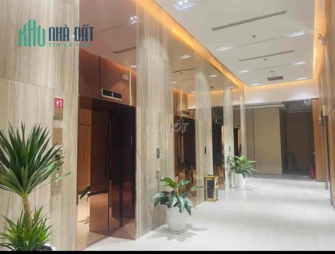 Chính chủ cần bán căn hộ 105m2, tầng 6 chung cư Bình Minh Garden, số 93 đường Đức giang