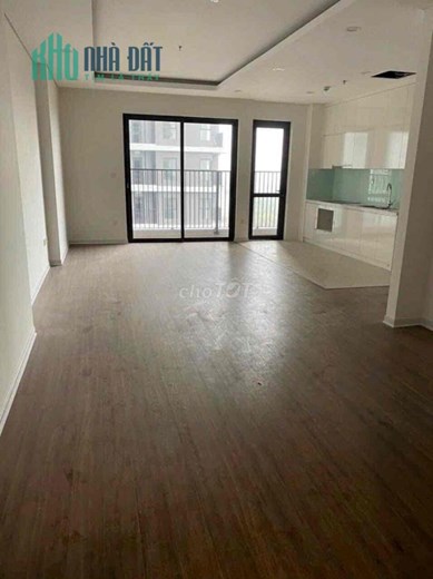 Chính chủ cần bán căn hộ 105m2, tầng 6 chung cư Bình Minh Garden, số 93 đường Đức giang