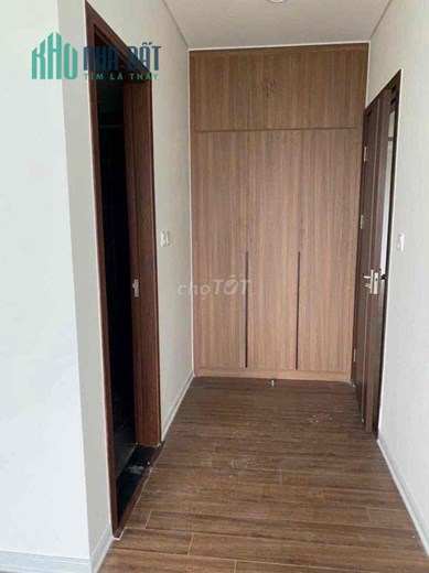 Chính chủ cần bán căn hộ 105m2, tầng 6 chung cư Bình Minh Garden, số 93 đường Đức giang