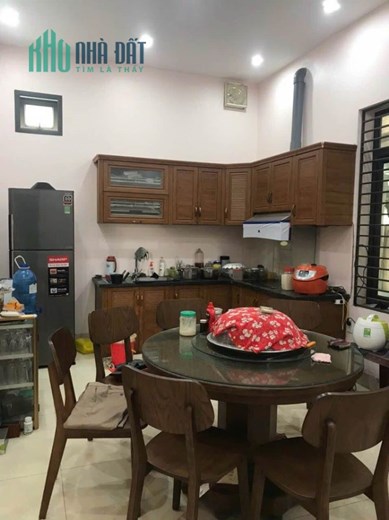 Chính chủ cần bán gấp căn nhà mới xây nội thất hoàn chỉnh Thuộc Phường Tân Long , tiếp giáp Phường
