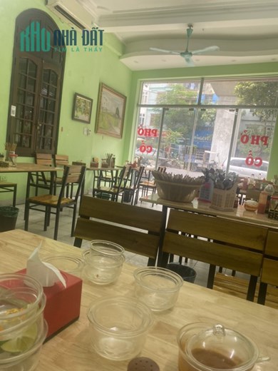 Chính chủ cần sang nhượng cửa hàng đang kinh doanh tại Hà Nội