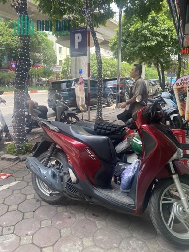 Chính chủ cần sang nhượng cửa hàng đang kinh doanh tại Hà Nội