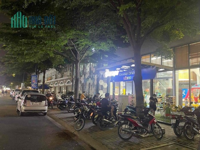Bán nhà phố liền kề 67m2 – 3PN - Dự án Icon Central.