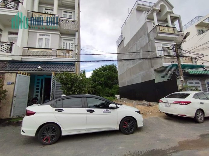 Bán nhà hẻm 635 Hiệp Bình Phước - 150m lô góc View không gian chỉ hơn 6 tỷ