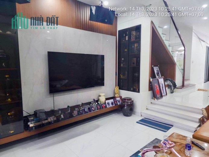 Bán gấp nhà 3 tầng đường Lê Thạch, Cẩm Lệ, Đà Nẵng giá rất rẻ