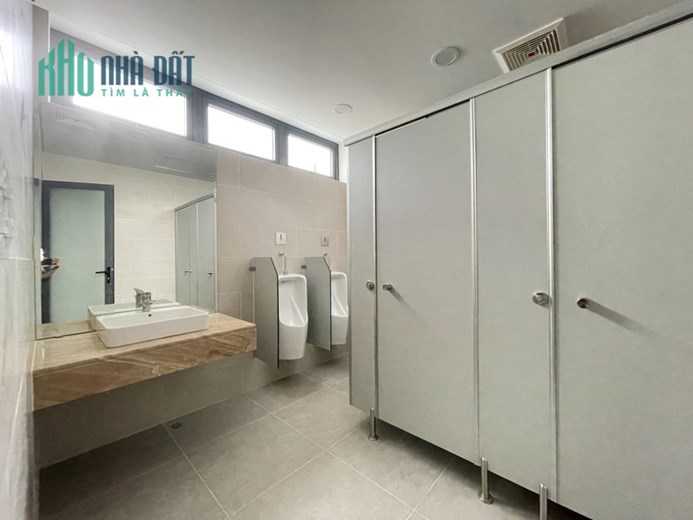 CẦN CHO THUÊ TÒA NHÀ L’MAK 147 TẠI QUẬN 3 TP HỒ CHÍ MINH