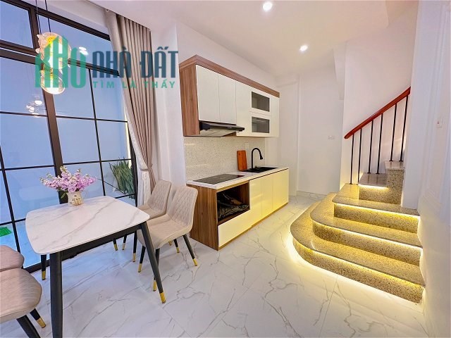 Độc nhất vô nhị 51m2 Cự Lộc, Thanh Xuân mt:6m - Nhà đẹp, ở sướng chỉ 5.4 Tỷ.