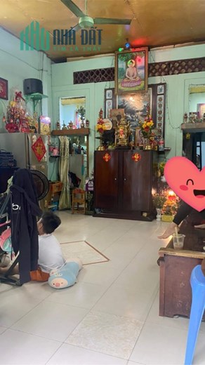 Bán  nhà cấp 4 xóm chiếu Q4 Ngang 6.5x15.5 có 70 triệu hơn m số hồng 
ĐÃ GIẢM 500 TRIỆU