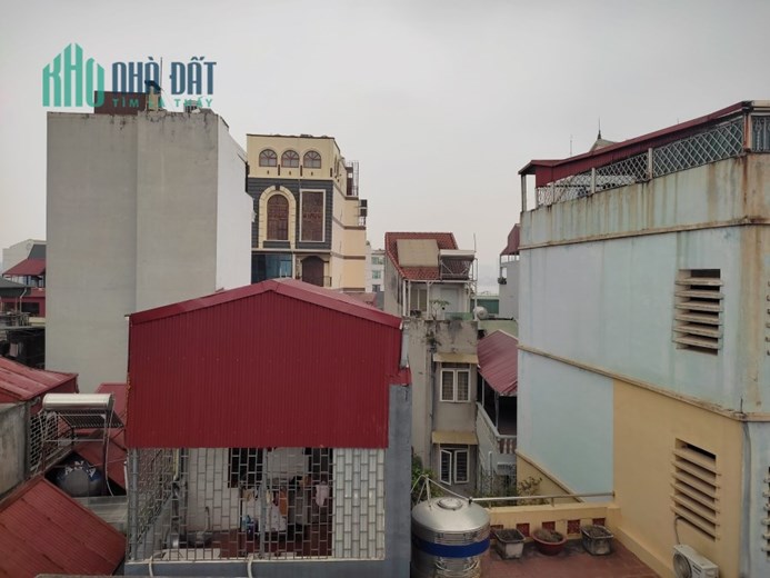MẶT PHỐ NGHI TÀM - BÊN LẺ - 50M2 X 5 TẦNG - 4 LÀN Ô TÔ TRÁNH DỪNG ĐỖ - VỈA HÈ - KINH DOANH SẦM